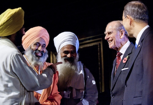 Photo: Duke of Edinburgh meets Sikh leaders, by ARC/Richard Stonehouse